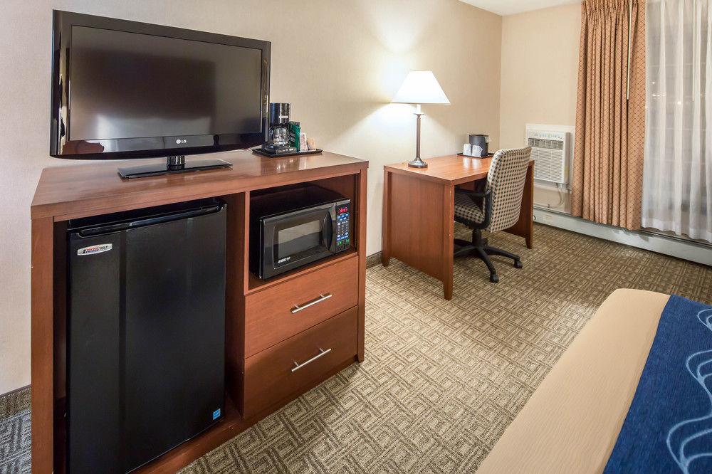 Wingate By Wyndham Anchorage Downtown - Ship Creek Hotel Buitenkant foto