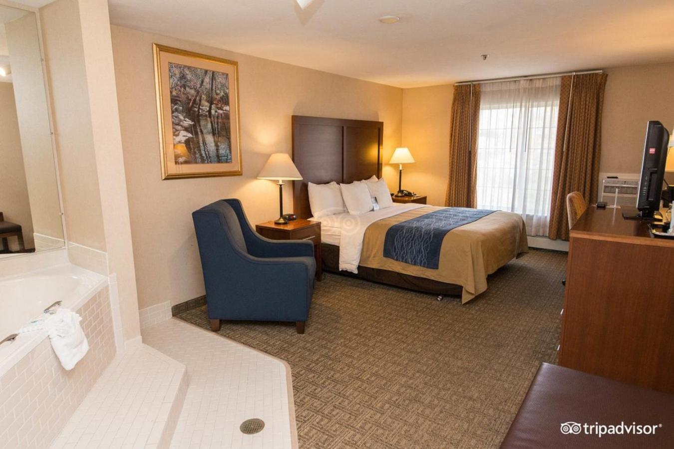 Wingate By Wyndham Anchorage Downtown - Ship Creek Hotel Buitenkant foto